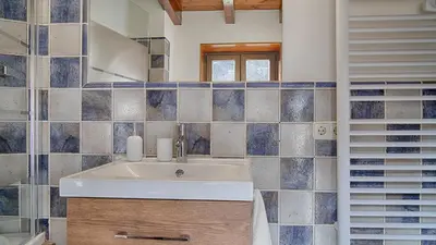 Un baño de Saplan Real Estate ARRES DE SUS
