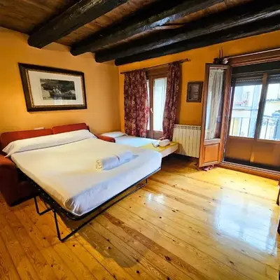 Apartamentos Jaca Ciudadela 3000