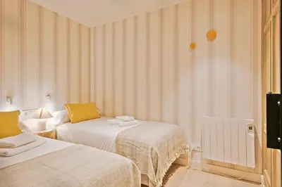 Cama o camas de una habitación en Luderna - Apartamento con terraza Bonaigua B3 Toran