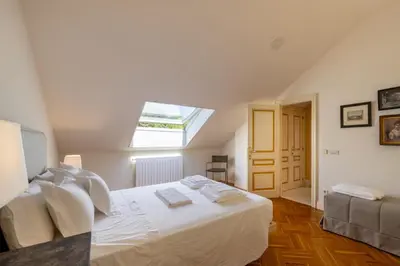Cama o camas de una habitación en CASA CON PISCINA EN EL CENTRO