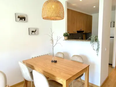 Plano de Apartament de disseny rústic amb vistes by RURAL D'ÀNEU