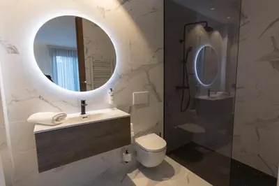 Un baño de RÍOS SUITES Tudela