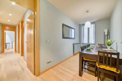 Una televisión o centro de entretenimiento en Apartamento El Rincón del Chupinazo