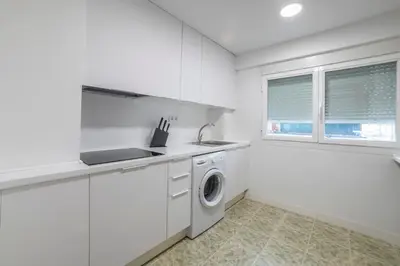 Una cocina o zona de cocina en VALERIA-DREAMS Maestro Luna 3º