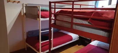Litera o literas de una habitación en Belle maison de montagne vue sur Aneto