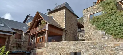 Edificio en el que se encuentra la casa o chalet