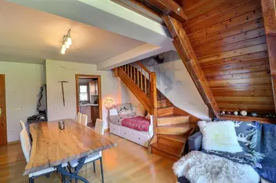 Zona de estar de Belle maison de montagne vue sur Aneto