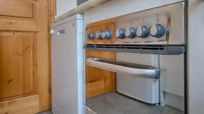 Una cocina o zona de cocina en Saplan Real Estate MALADETA