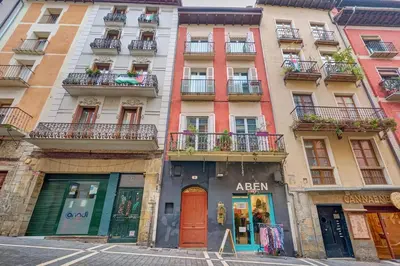 Edificio en el que se encuentra el apartamento
