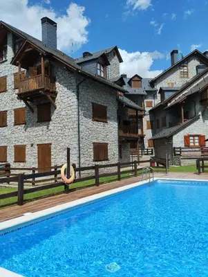 Piscina en o cerca de El rincón de Benás