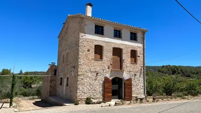 Edificio en el que se encuentra la casa o chalet