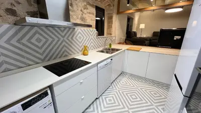 Una cocina o zona de cocina en la Creveta