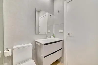 Un baño de Apartamento Pamplona Prime by Clabao