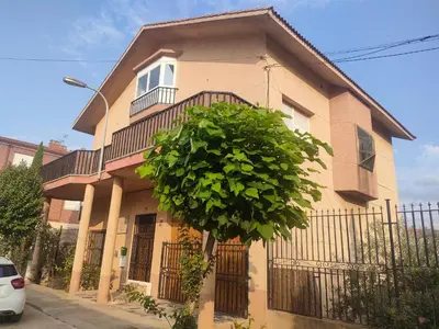 Edificio en el que se encuentra la casa o chalet