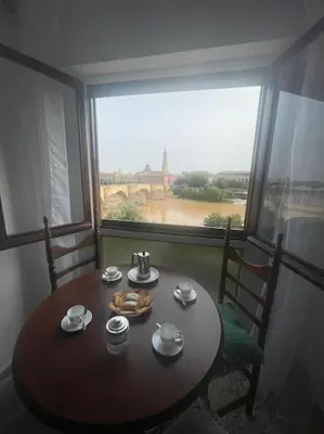 Plano de Apartamento Con Vistas Al Pilar con Aparcamiento privado