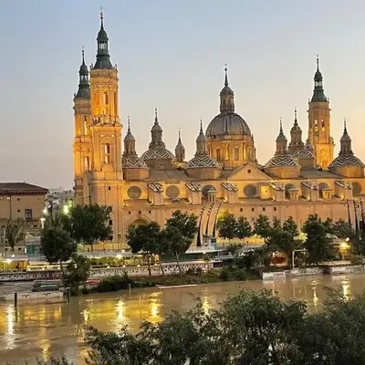 Apartamento Con Vistas Al Pilar con Aparcamiento privado