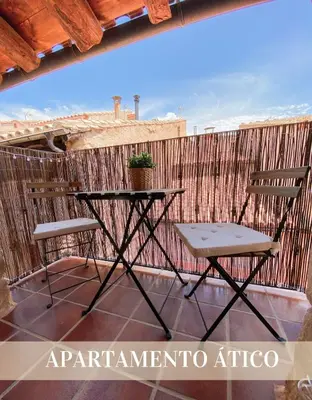 Un balcón o terraza de Alojamientos Apolonia, La Fresneda