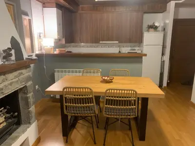 Una cocina o zona de cocina en Apartamento en residencial formigal