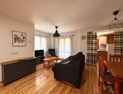 Zona de estar de BPIRINEOS-Plan de Están