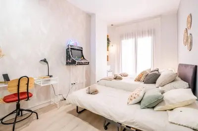 Una televisión o centro de entretenimiento en Villa Cadena | Centro | Scalpers Home y Arcade