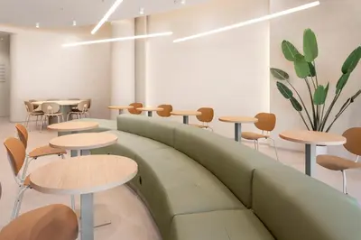 Zona de estar de B&B HOTEL Lleida