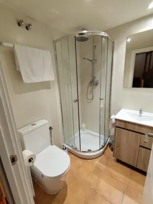 Un baño de Dúplex en Valencia d'Àneu (Baqueira Beret)