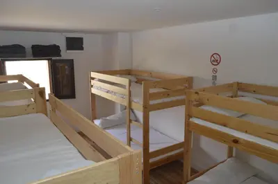 Cama o camas de una habitación en Albergue Gares