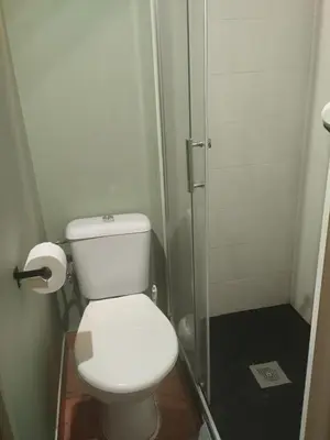 Un baño de Albergue Kortarixar