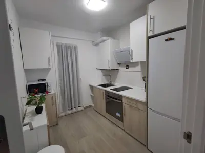 Una cocina o zona de cocina en Apartamento con Jacuzzi: El Rincón de Ayud