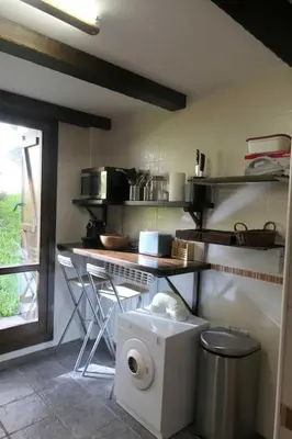 Una cocina o zona de cocina en Piso Acogedor de Montaña con Terraza