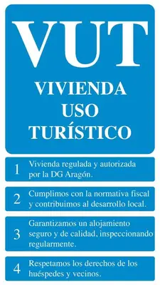 Certificado, premio, señal o documento que está expuesto en Piso Acogedor de Montaña con Terraza