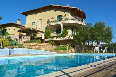 Piscina en o cerca de Gure Ametza