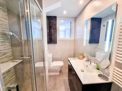 Un baño de El Molino del Pilar ComoTuCasa