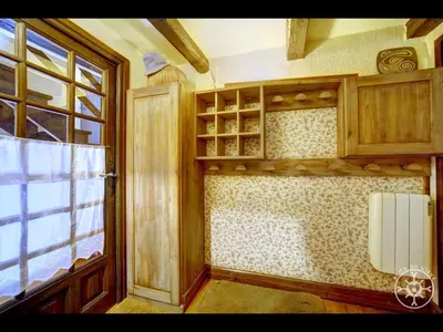 Una cocina o zona de cocina en CASA SANT BLAS de Alma de Nieve