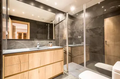 Un baño de Cabanes by Totiaran