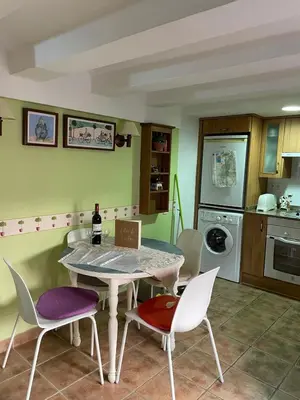 Una cocina o zona de cocina en Apartaments La Clotxa - Prat de Comte