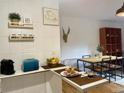 Comida en o cerca de este apartamento