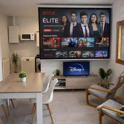 Apto Espert l Cine l Garaje l BBQ I Tenis l Wifi