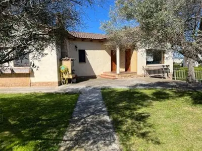 Edificio en el que se encuentra la casa o chalet