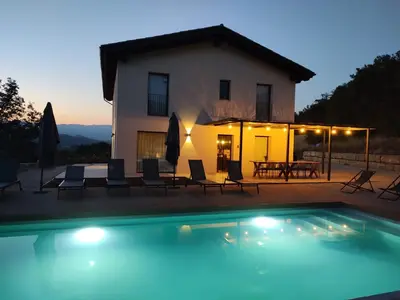 Piscina en o cerca de Masia Mateu de l'Agustí