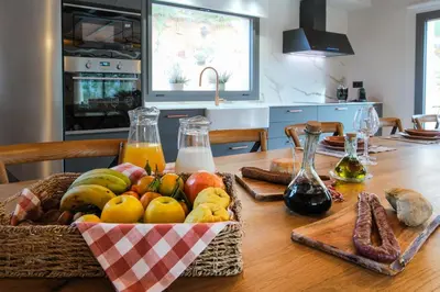 Comida en o cerca de este chalet de montaña