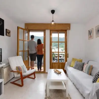 Treparriscos Home l Cine en casa l WIFI l Vistas