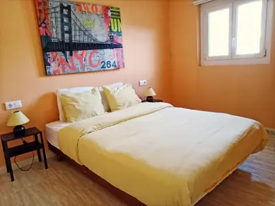 Cama o camas de una habitación en Villa Aloha, avec piscine privée, proche mer et montagne