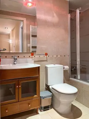 Un baño de Alojamiento ideal en Sabiñánigo