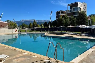 Piscina en o cerca de Alojamiento ideal en Sabiñánigo