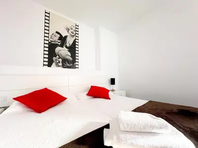 Cama o camas de una habitación en MEQUEDO CALDEREROS 25