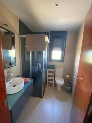 Un baño de Casa bajo La Torre