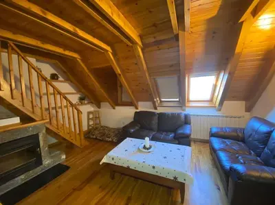 Zona de estar de Duplex en la Vall de Boí, plena naturaza