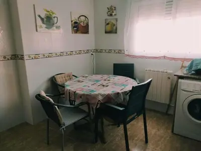 Plano de Casa céntrica en Miami Playa con piscina privada y barbacoa - ES-9-156