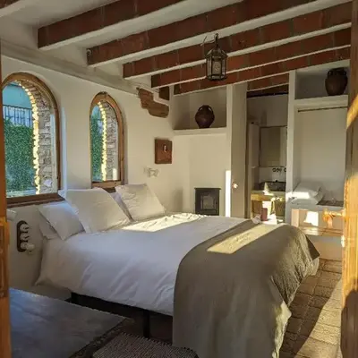 Casa Hostalets - Renovated casa in the middle of the olive trees near the beach